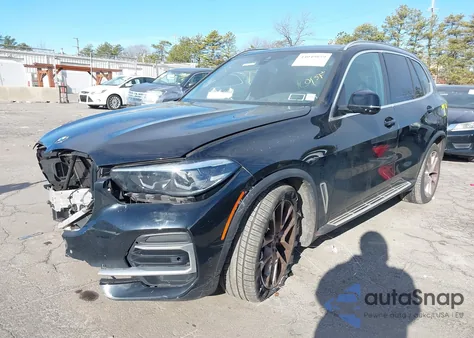 2022 BMW X5 xDrive40I z USA, uszkodzony, nr VIN 5UXCR6C09N9L82998
